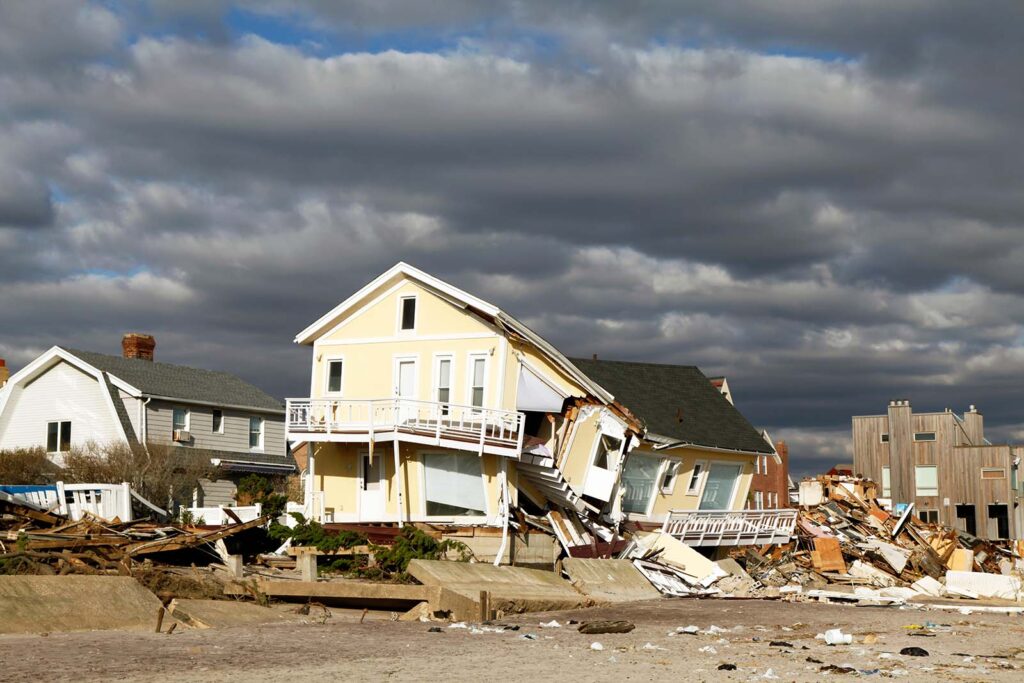 Hurricane Sandy desrtruction of houses